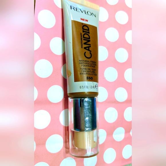 Revlon Other - Revlon Photoready Candid AntiPollution Natural Finish Foundation #550 Mocha NWOT